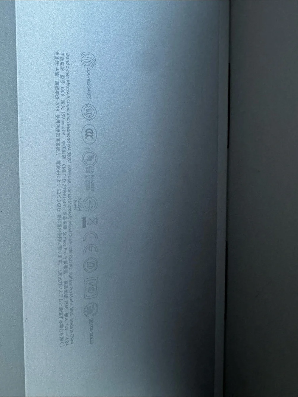 *sold* Surface pro 2019 Detachable Tablet with Black Keyboard